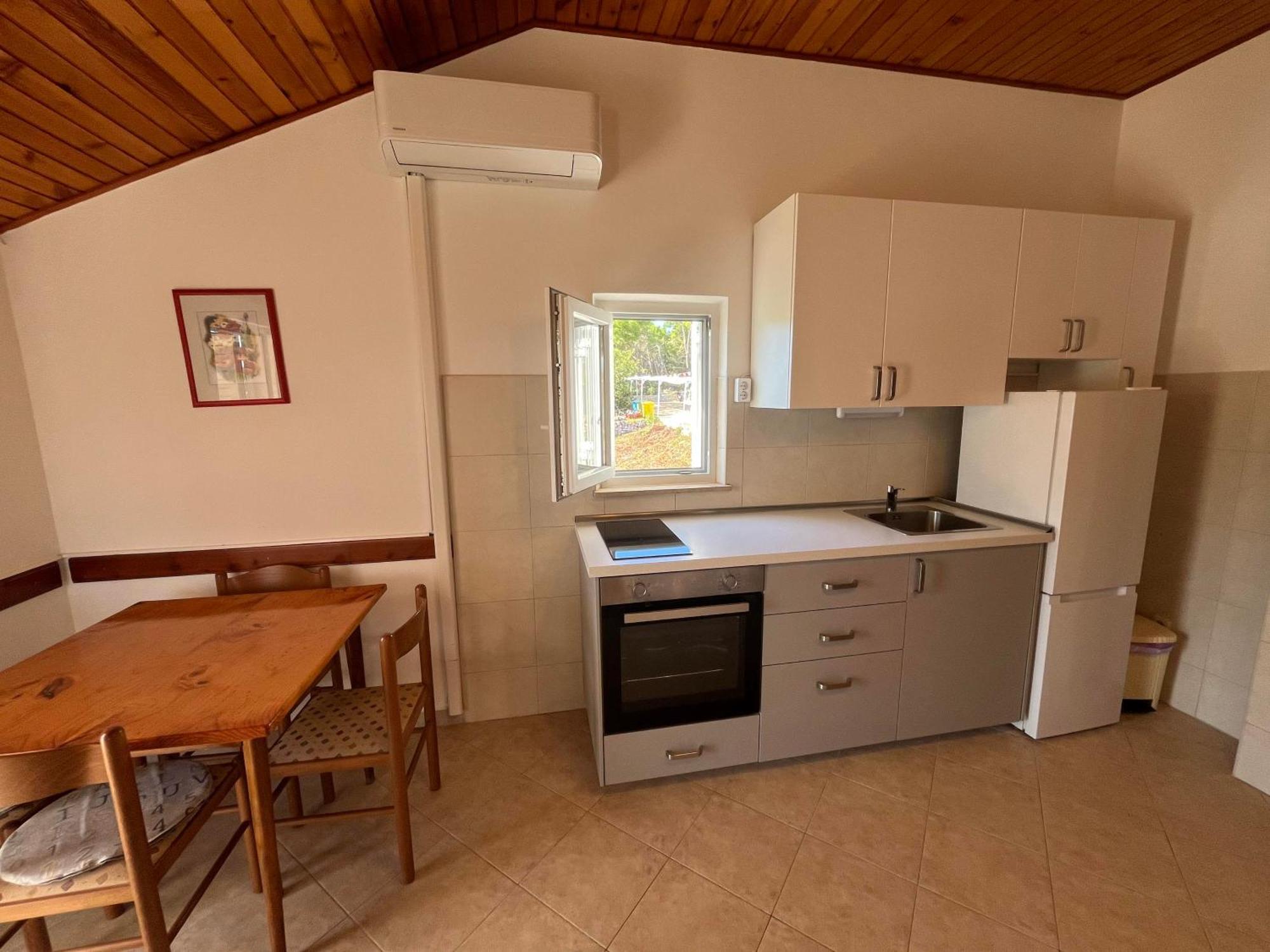 Apartments Suda Lumbarda Room photo